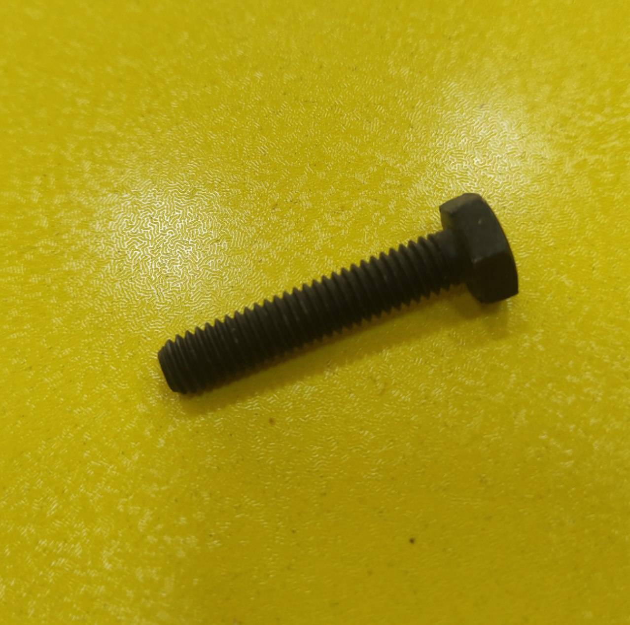 پیچ شماره 6 خشکه